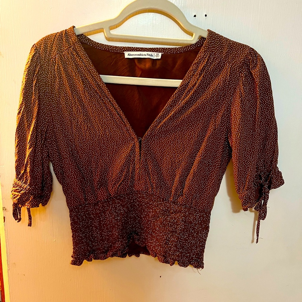 Womans Abercrombie Cropped button-up blouse